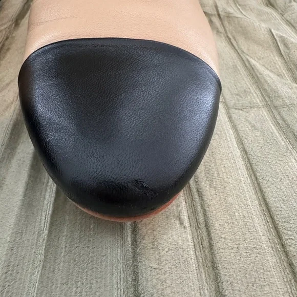 Marc Fisher Leather Loafer, Size 7 - Picture 5 of 7